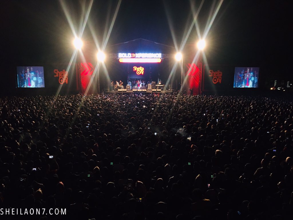 Now !!
Live in concert >> 
“Bold Xperience Mission Australia City Concert" Lapangan Bandara Lama Kota Jambi cc <a href="/SG_Jambi/">SheilaGank Jambi</a> 

#sheilaon7day 
#sheilagank 
#so7jambi