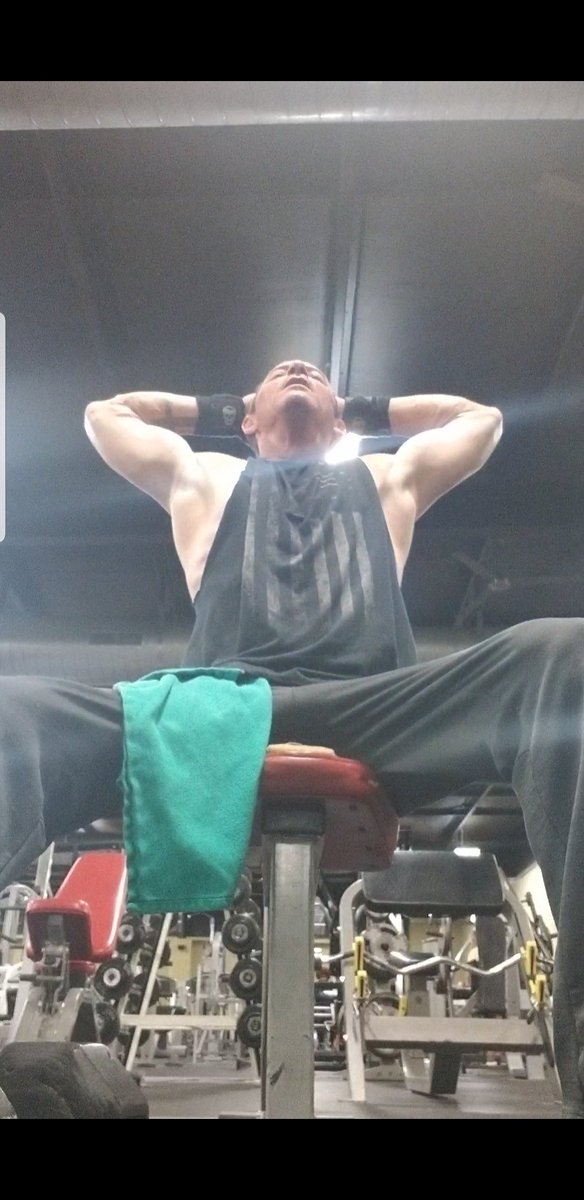 mark_n25's tweet photo. Some day's are definitely harder than others, but I keep pushing myself forward !!!#grindhardeveryday #lovethepain #workinprogress https://t.co/uT7UHZFDEb
