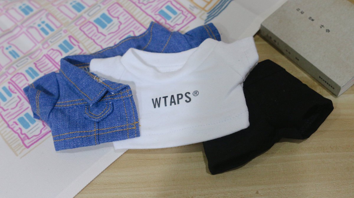 ELFINBABY_store's tweet photo. #ELFINBABY 
#ELFINBABY_Instock 
ชุด #แจฮวาน
 
-แจ็กเก็ตยีนส์ไม่มีหมุด
-เสื้อสกรีนลาย
-กางเกงสีดำ 
มี4เซ็ต

👕ขนาด20cm

❤️ 500 บาท ❤️

😘จองทางDM

#ชุดตุ๊กตา #ชุดตุ๊กตา15cm #ชุดตุ๊กตา20cm #ชุดตุ๊กตาพร้อมส่ง 
 #ตุ๊กตาwannaone https://t.co/TuwXZicfx1