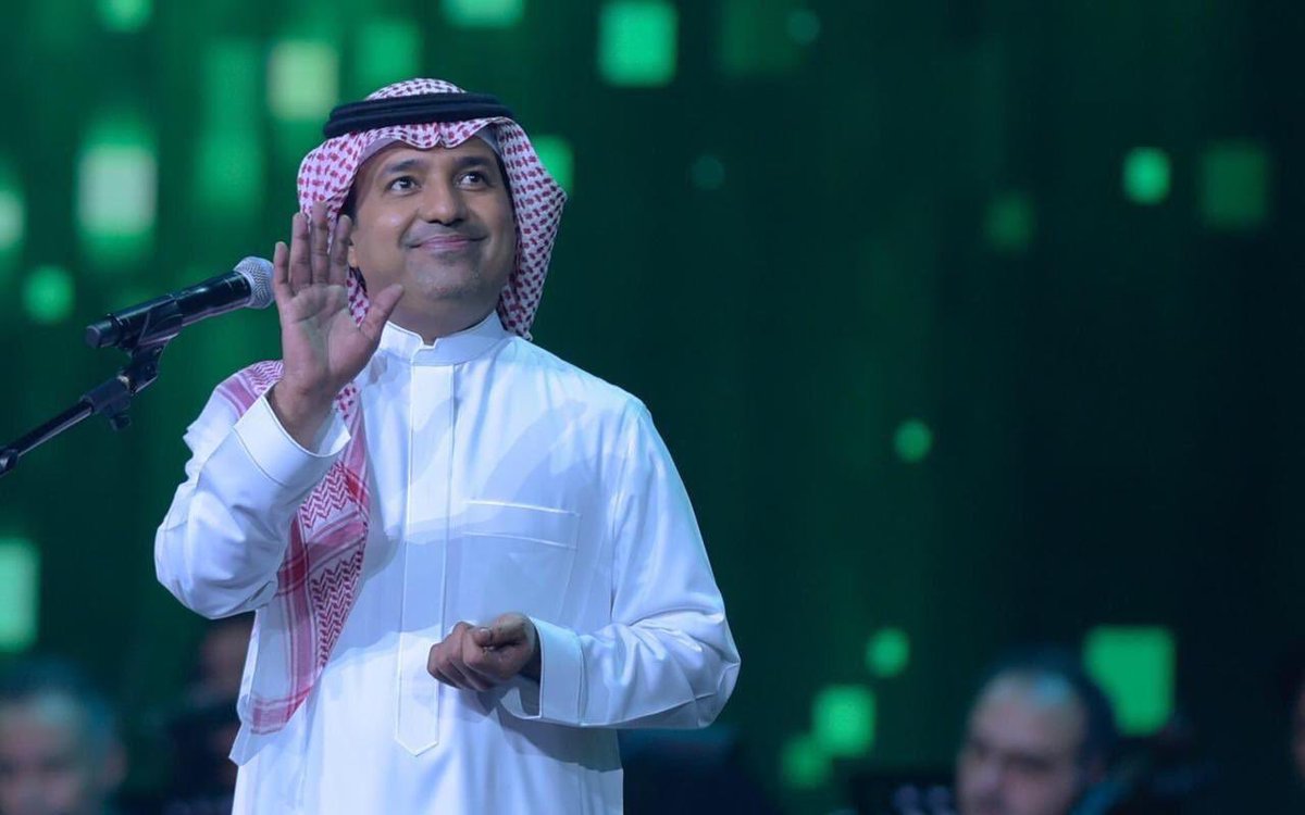 RashedTV's tweet photo. إلى الجمهور العزيز 

اسعدني جداً حضوركم وتفاعلكم في حفلة موسم جده وألف شكر للجميع والله يديم المحبه والسعاده والفرح ويحفظ  مملكتنا الغاليه 💚🇸🇦🙌🏻 https://t.co/KUyNlOlFMb