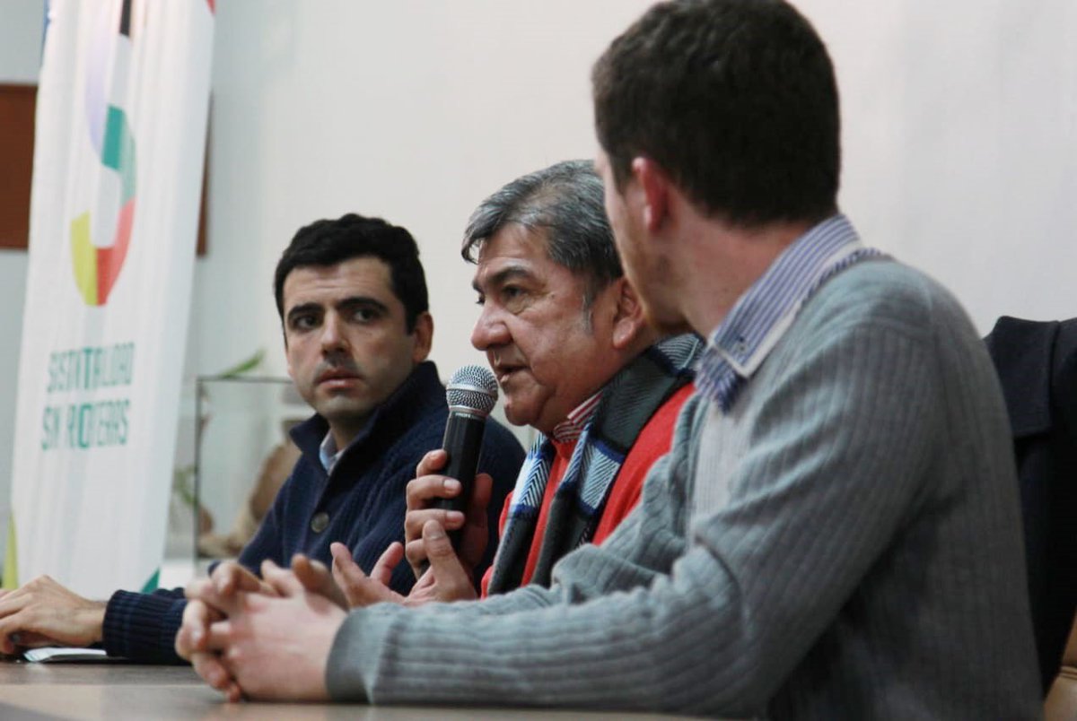 ▶️NIEVAS PRESENTÓ EL INFORME DE LA CONFERENCIA DE NACIONES UNIDAS SOBRE CAMBIO CLIMÁTICO

En Buenos Aires, el ministro detalló acciones que lleva a cabo el Gobierno en materia ambiental y pidió cumplir con los canales de financiamiento a nivel nacional.

🔗bit.ly/2FWsEOj