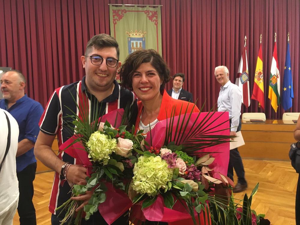 #LoMásLeído Conoce a Noelia y Cristian: los nuevos Vendimiadores de #SanMateo19 rioja2.com/n-133571-2-noe…