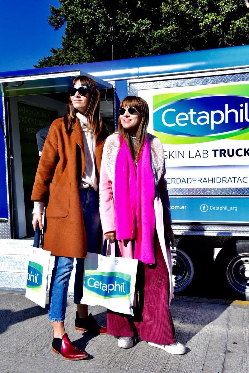 VientoCC's tweet photo. Evento PR + Influencers en el Cetaphil SkinLabTruck https://t.co/vsdPNA03KU