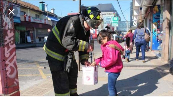 bomberoschillan's tweet photo. Este sábado 06 de julio Gran Colecta Pública a beneficio de Bomberos Chillán a partir de las 09:00 hrs hasta las 14:00. Esperamos contar con su apoyo https://t.co/aRoxEz0nKU