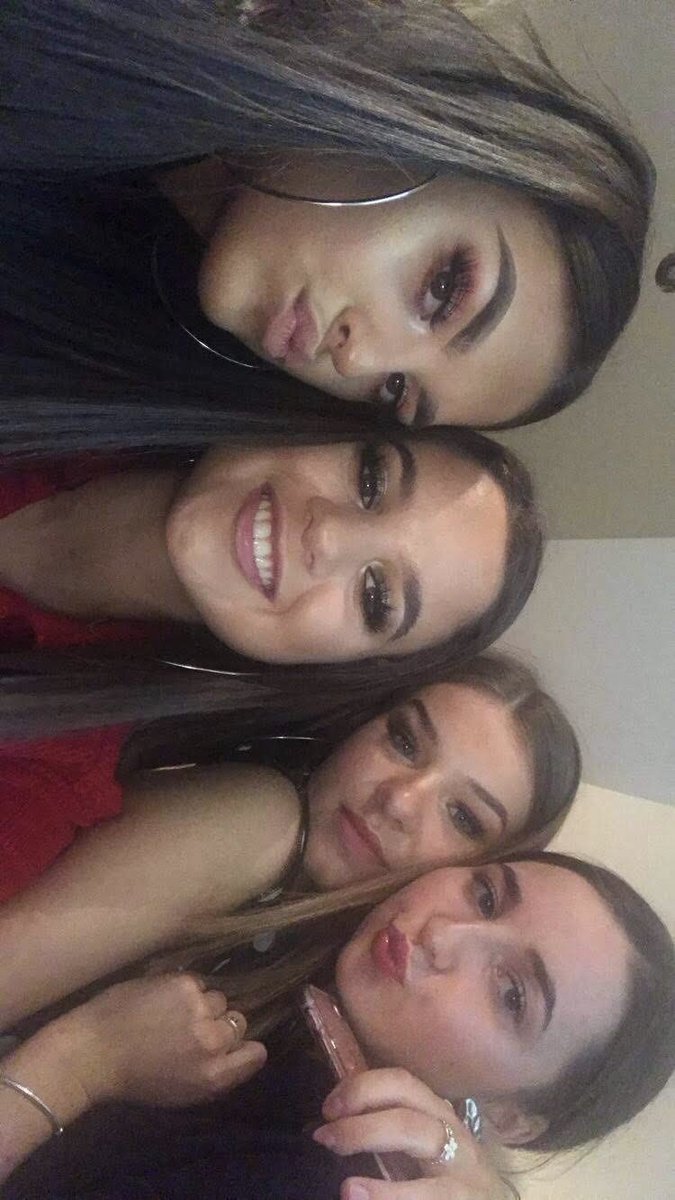 KaylahShandx's tweet photo. @annamartin__ happy bday u beautiful girl💗💗hope uv had the best day so far n hoping to see u when ur back!!!💅🏻💅🏻😎love u loads Xxx ps sorry for the ugly pics x https://t.co/oJmD9C7Rn2