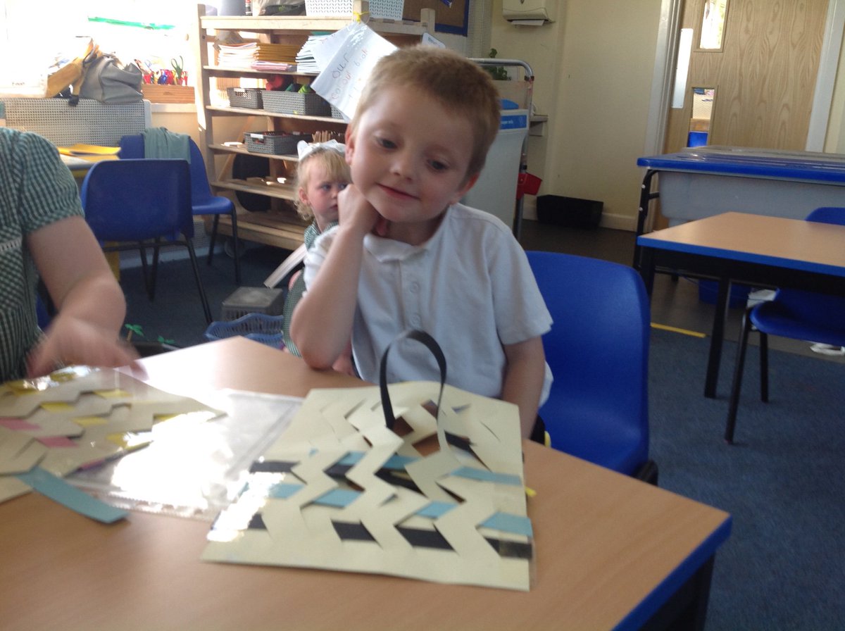 Miss Griffiths tweet media