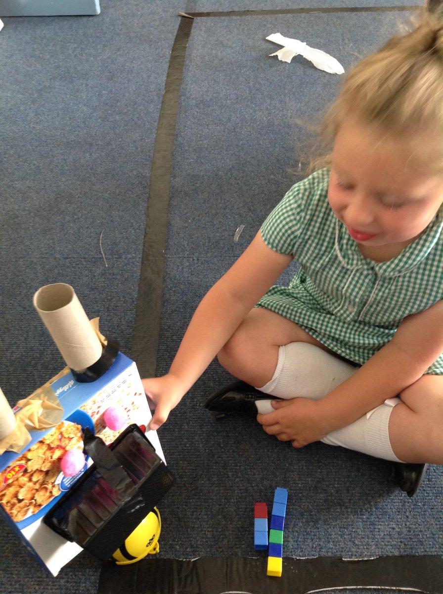 Miss Griffiths tweet media