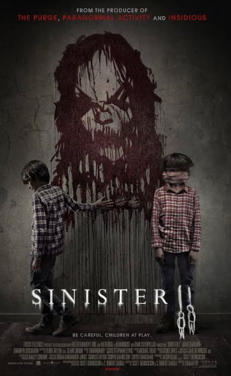 rmotherlode's tweet photo. อยากแนะนำหนังผีตระกูล #Sinister เรื่องเกี่ยวกับพ่อแม่ลูกย้ายเข้าไปในบ้านที่เคยมีคนตาย แล้วตัวพ่อไปเจอฟิล์มบันทึกภาพครอบครัวต่างๆ ถูกฆาตกรรมแบบโหดเหี้ยมแตกต่างกันไป (แต่ละอันคือติดตามากก) พอดูเสร็จก็เริ่มถูกบางอย่างคุกคาม ไม่ค่อยแมสเท่าจักรวาลคอนเจอริ่งแต่สนุกดี #movietwit https://t.co/Jz9GQ988DX