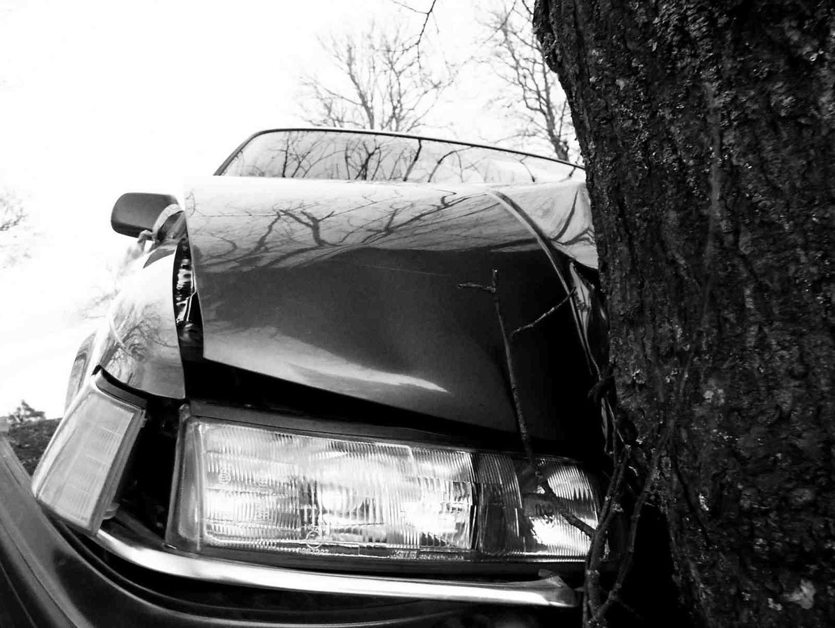 EskridgeLexus_'s tweet photo. Our cars are built to keep you and your passengers safe in the event of an accident! For the quickest and highest quality repairs, come to our collision center! #EskridgeLexusofOklahomaCity #OklahomaCity #OK #OKC https://t.co/IXxzBxiD5B