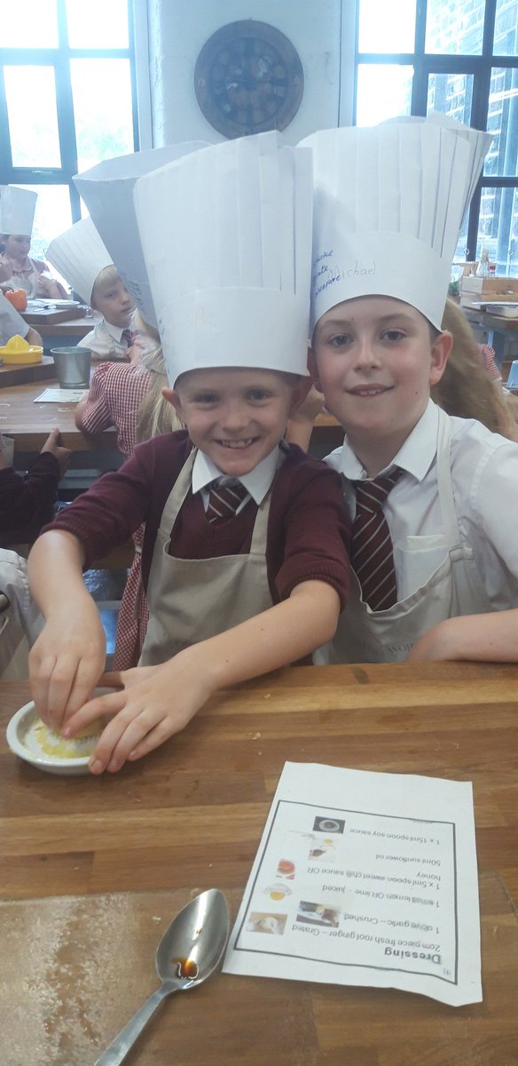 Dobcross School (@dobcrossschool) on Twitter photo 