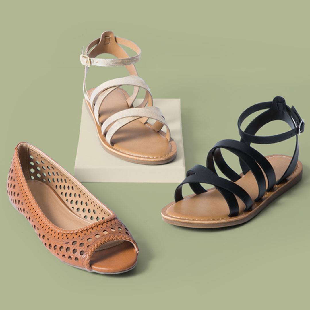 MalteriaPlaza's tweet photo. Únete a la tendencia de las sandalias de esparto, con diseños único en este verano ☀😎👡👡
#ModaMalteria #trends #PaylessShoesource https://t.co/UOQyKKi31i
