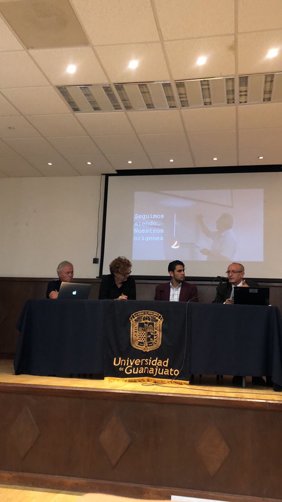 AlmedlijModawy's tweet photo. #SILED2019 happening now. https://t.co/u7HVGkBtRJ