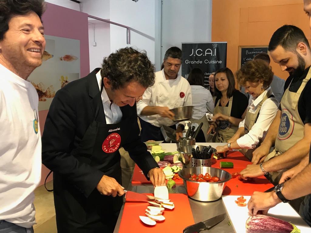 Alexandre Bompard tweet media