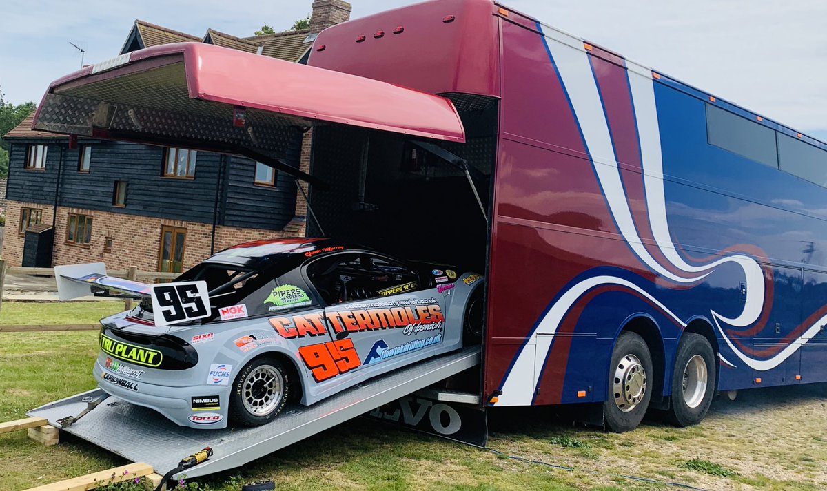 Meede412's tweet photo. Let’s go Racing 😀👍🏁. #cannonball https://t.co/zcqcvACKo5
