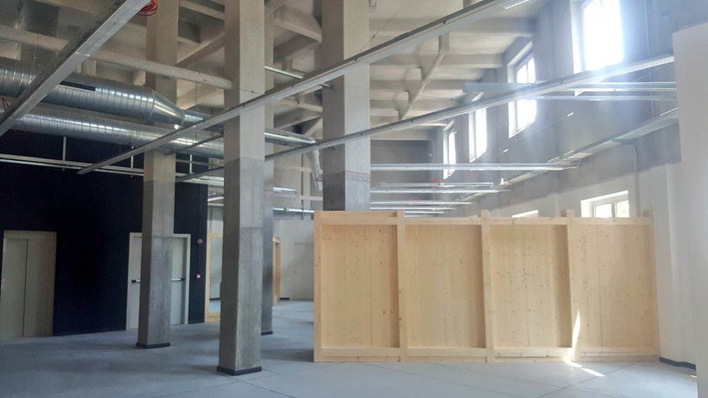 Ho visitato in antemprima un nuovo spazio d'innovazione a Roma. Apre tra qualche mese <a href="/TalentGardenit/">Talent Garden Italy</a> Ostiense. 5000 mq nel cuore della Roma industriale e una collaborazione con <a href="/UnivRoma3/">Università Roma Tre</a>: per cambiare le cose. In bocca al lupo!