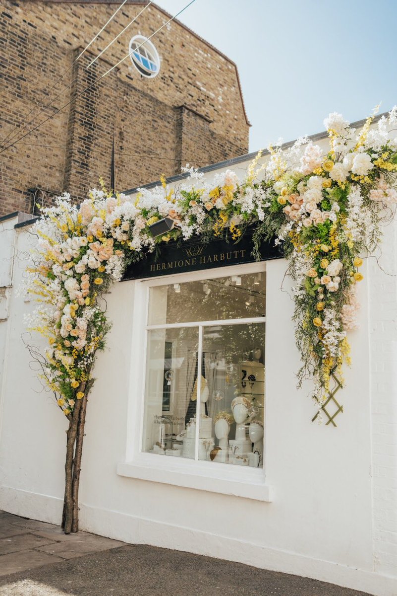 HermioneHarbutt's tweet photo. Have you seen??? Our Kensington showroom has had a fresh whimsical makeover... visit us to be one of the first to see our magical Meadow display.... captured with a touch of fairytale by Rebecca Carpenter > https://t.co/F9lf6sYzQP https://t.co/e91LS8lisf