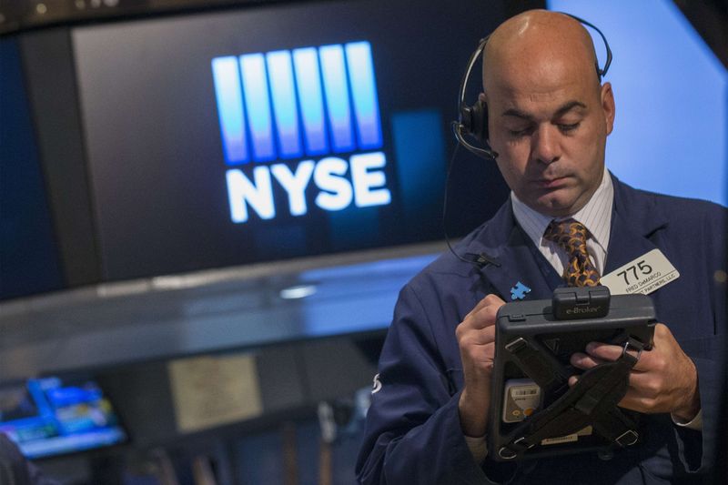 mishovfx's tweet photo. Top 5 Things to Know in the Market on Friday, July 05

 #forex #mishov #dollar #mishovforex #mishovtrading #trade #fx #FXTrading #mt4  #Currency #mishovfx  #news #EconomicNews #Brokers  #USD #euro #gbp  #Brexit #Oil  

https://t.co/fl2LFASUIw https://t.co/mFsND7Ag6S