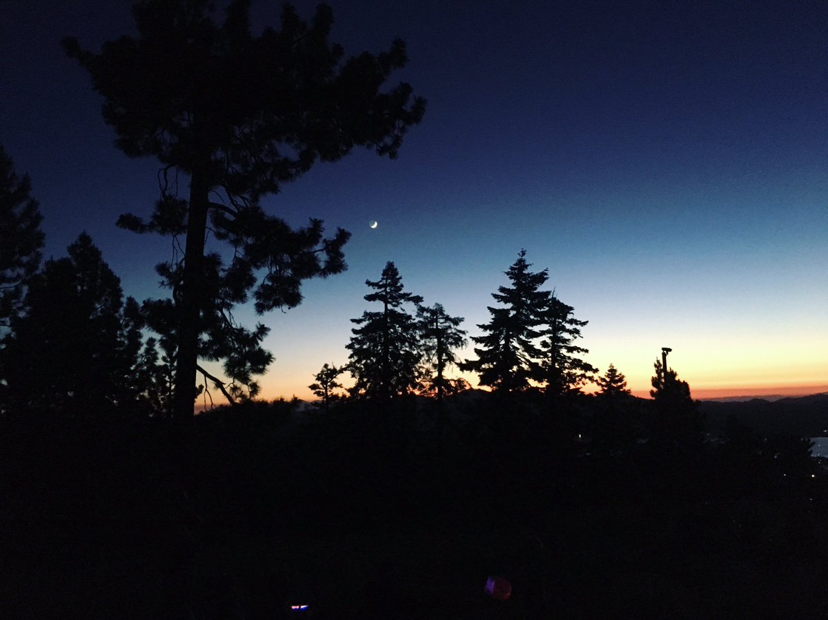 KattBalsan's tweet photo. So much beauty from up above! #BigBear #Abovetheboom #4thofjuly #nature #sunset #mountains #trees #naturelove #mountainlove #moon #sky #magic https://t.co/xwiDX3DaQA
