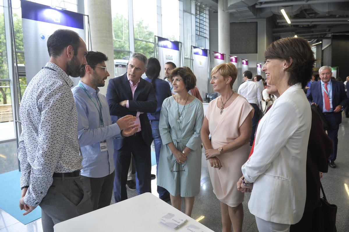 Gob_eus's tweet image. 52 euskal konpainia handik mundu osoko startupekin lan egingo dute BIND 4.0 programaren laugarren edizioan ➡︎ ow.ly/sZ4Y30p4t9M 

@bind40 #DemoDayBind40 #DemoDay #basqueindustry40