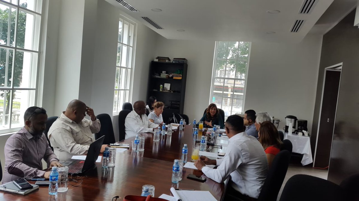 Presentación de Informe de actividades realizadas por la presidente Lic. Maira Pang.
#cecomco #colon #procolon #camcolon #apede  #elcolonquequeremos #soyocolon #yosoyc3