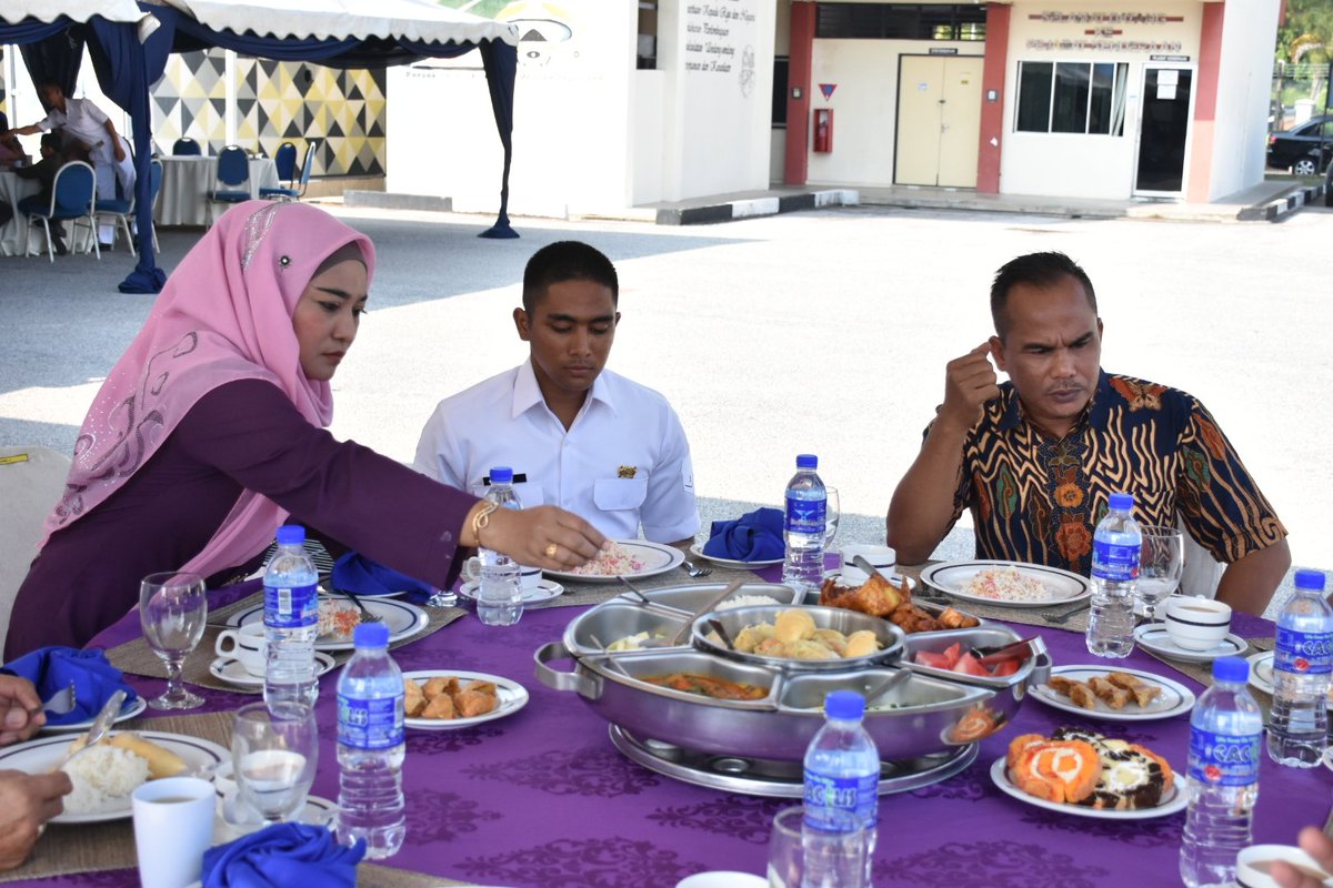 Markas Selam dan Peperangan Periuk Api tweet media