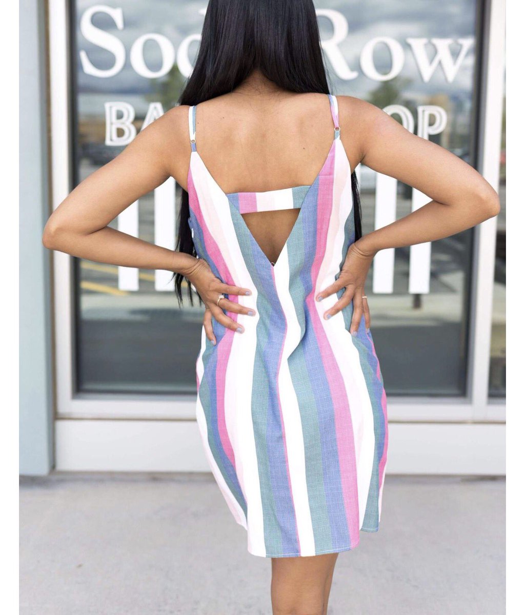 AGlamdiva's tweet photo. Pastel Striped Dress                                    *Only SIZE LARGE available* Lined Material NO STRETCH 🚨#shoponline NOW🚨 https://t.co/CiJ1KVDsvT #onlineboutique #onlineshopping #onlineshop #Fashion #glam https://t.co/9tTQLLK71t