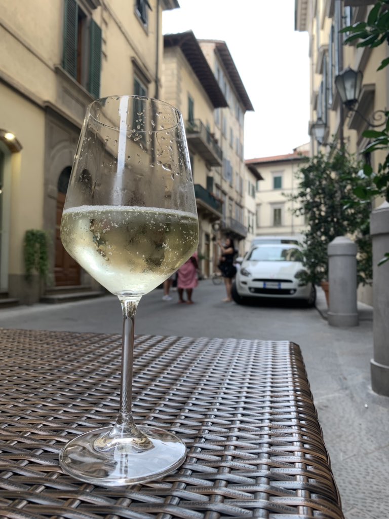 nora_castle's tweet image. Had a fabulous time listening to so many amazing papers and making tons of new friends (and spending quality time with old ones @GiuliaChampion) at #USS19. Thank you so much to the organizers, and to @MonashWarwick for making it possible for me to go!