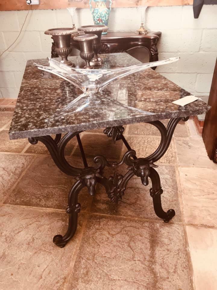 Clara_Bowe's tweet photo. #French butchers table. #clarabowe #loveyourvintage https://t.co/UJrTSkz4dT