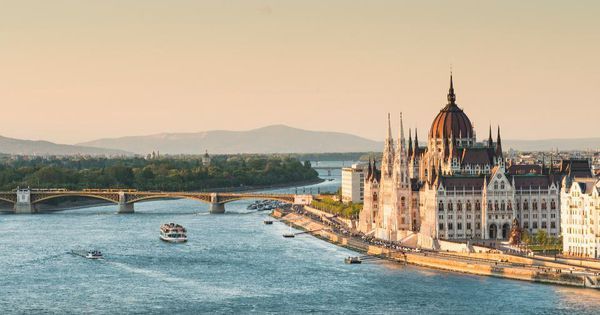 budapestinfo's tweet photo. Where To Stay In Budapest – Forbes https://t.co/yeetIoWn5N https://t.co/eRqK4cbQ9M