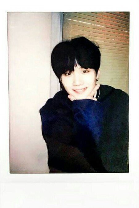 yoongi’s polaroids • a thread: