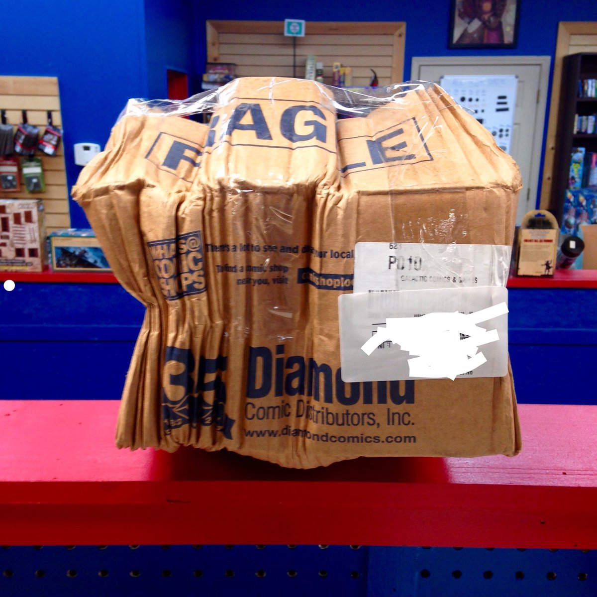 comicbookcpr's tweet photo. Do you think these will press out? #diamondcomics #diamonddistributors #comicbookCPR #comicbooks #comicpressing #comiccleaning #igcomicfamily #igcomics #igcomicbooks #kaptainmyke #makemoney #cgccomics #usps #postoffice
@comicbookcpr @kaptainmyke @DCD_Nexus https://t.co/LDQAu7NrQo