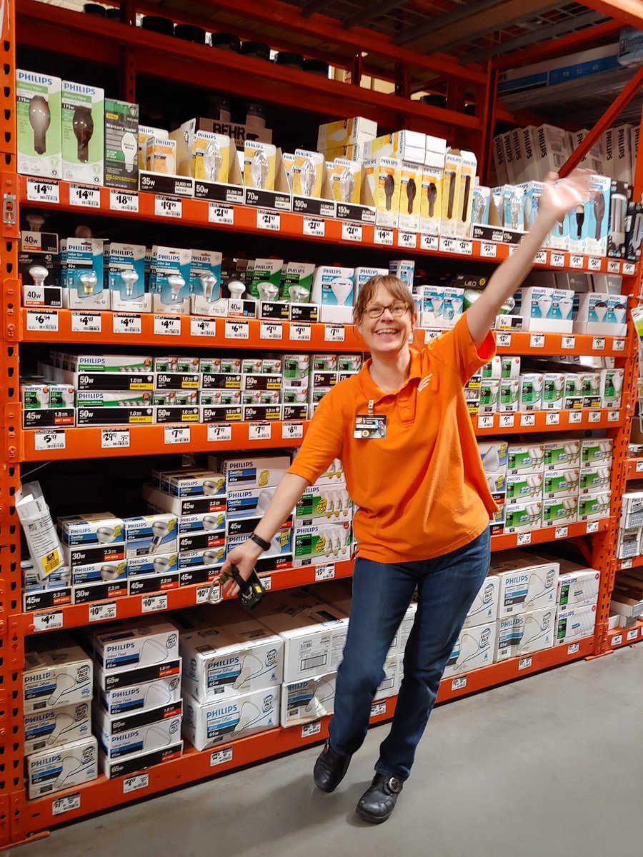 Amy L Moore tweet media