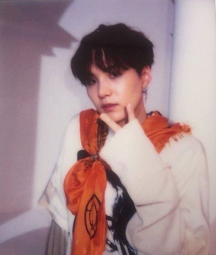 yoongi’s polaroids • a thread: