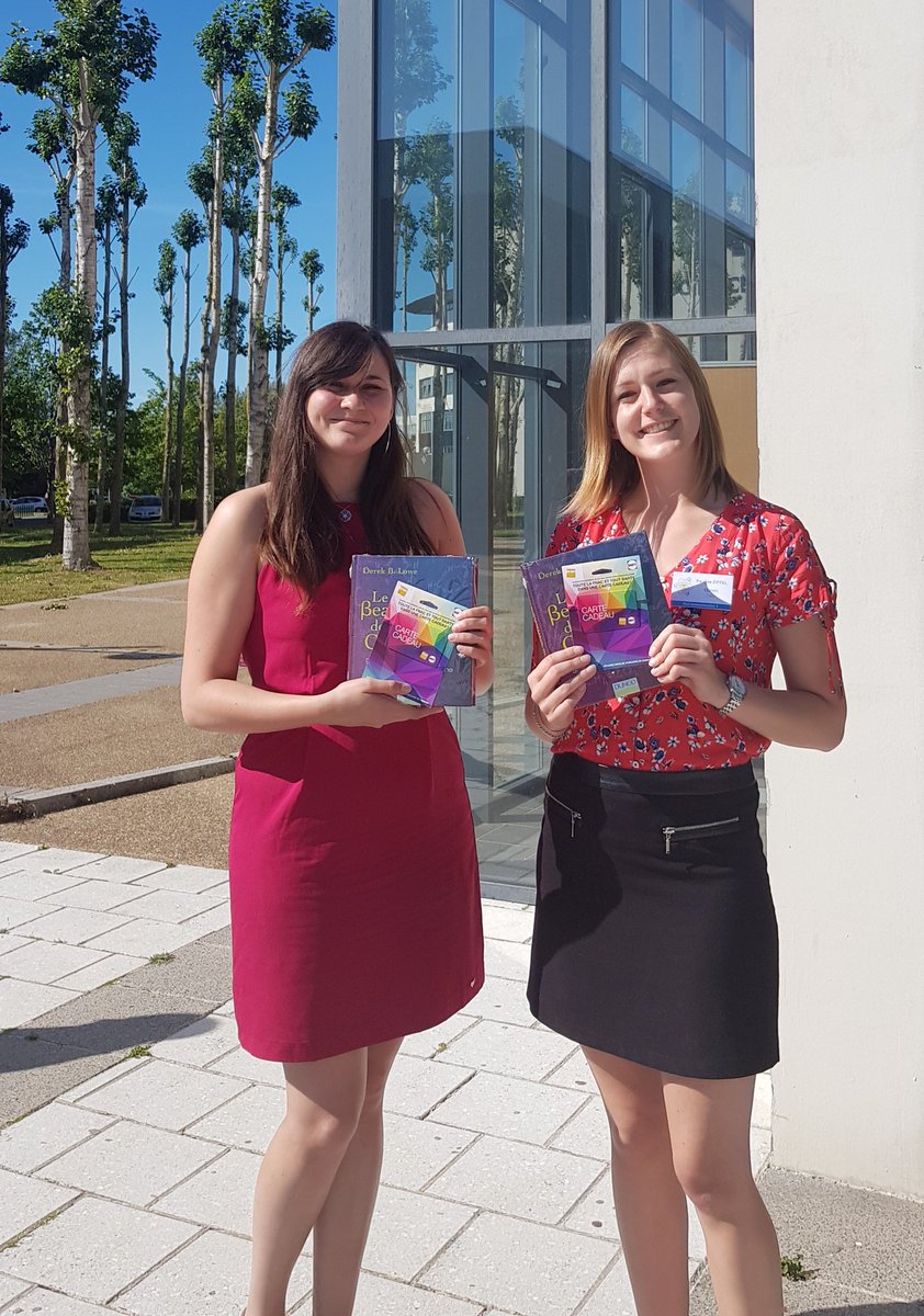 CaroMedChem's tweet photo. I Just won the best poster award at #jednc ! Thanks you so much 😍🎉 and congratulations to my cophD student @PaulineZipfel who won the best oral communication! #dreamteam 🎊🎉. CC @CermnUnicaen https://t.co/72yG7NAsNa