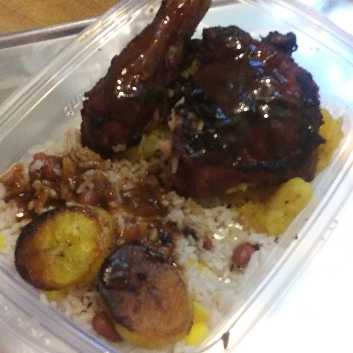 ayosausageco's tweet photo. Potato quality photo, but just pulled aside a few portions of today's catering for lunch; jerk chicken, coconut mango rice, saffron cabbage and carrots https://t.co/f732bCOgS0