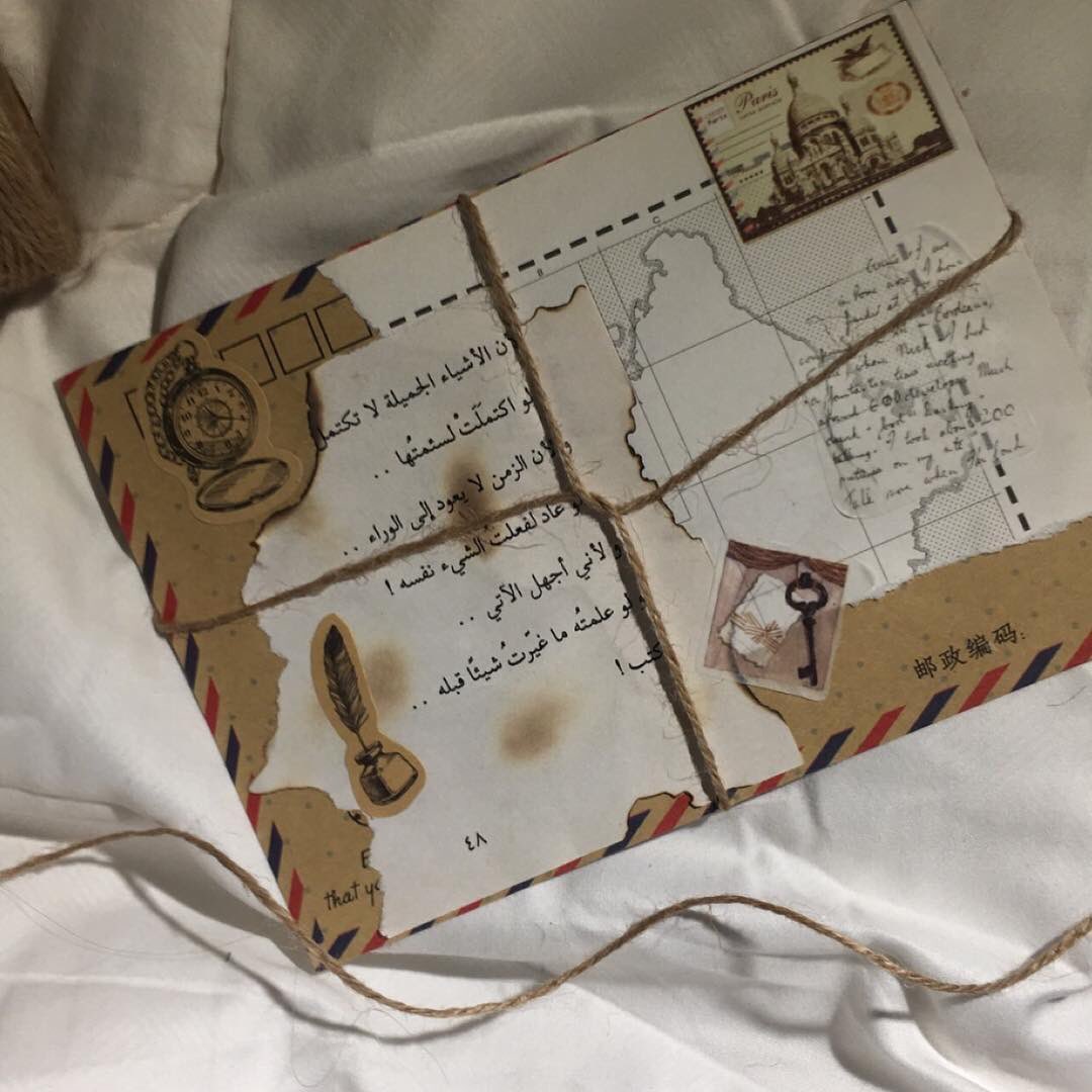 Evaan000's tweet photo. مكاتيبي هي تحكي شعوري😔. https://t.co/UPQU4u5KPo