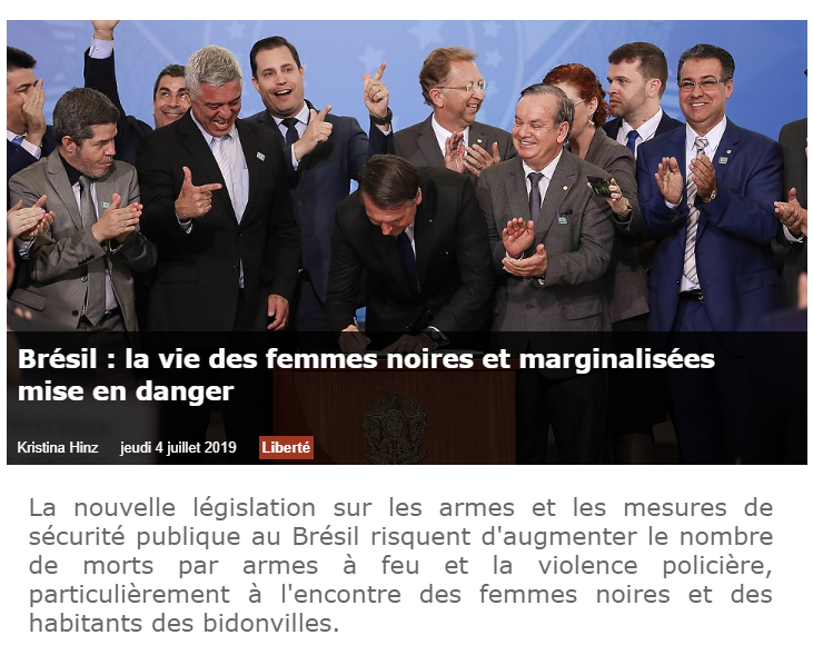 InsoumisEurope's tweet photo. 🇧🇷Des hommes riches et blancs qui rient en faisant semblant de tirer: c'était lors de la signature par #Bolsonaro d'un décret pro-armes à feu. 

Le résultat très probable? plus de morts, en particulier chez les femmes, noires, pauvres, marginalisées...
👇
https://t.co/jSEzMks84N https://t.co/3AsdboLkUR