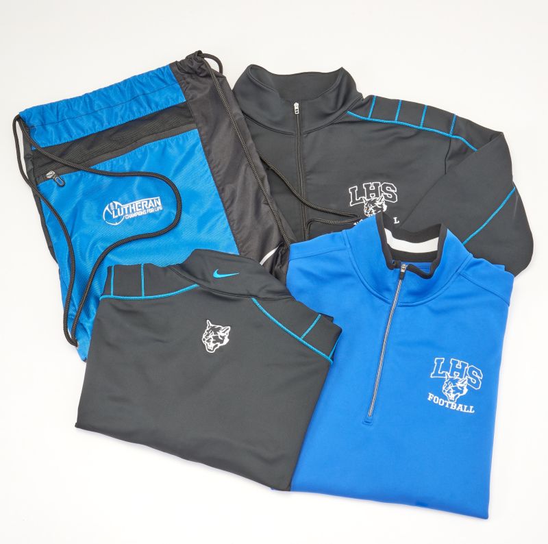 JTSnell's tweet photo. Custom Athletic Apparel &amp; Team Gear by Sneller #snellercreative #madeinusa #printedinusa #athletic #athleticapparel #apparel #team #teamgear #uniform #teamuniform #customgear #customuniform #wearables #clothing #customapparel #customwearables #tshirt
https://t.co/EqPgWew4Nh] https://t.co/QtBZvn6ZQi
