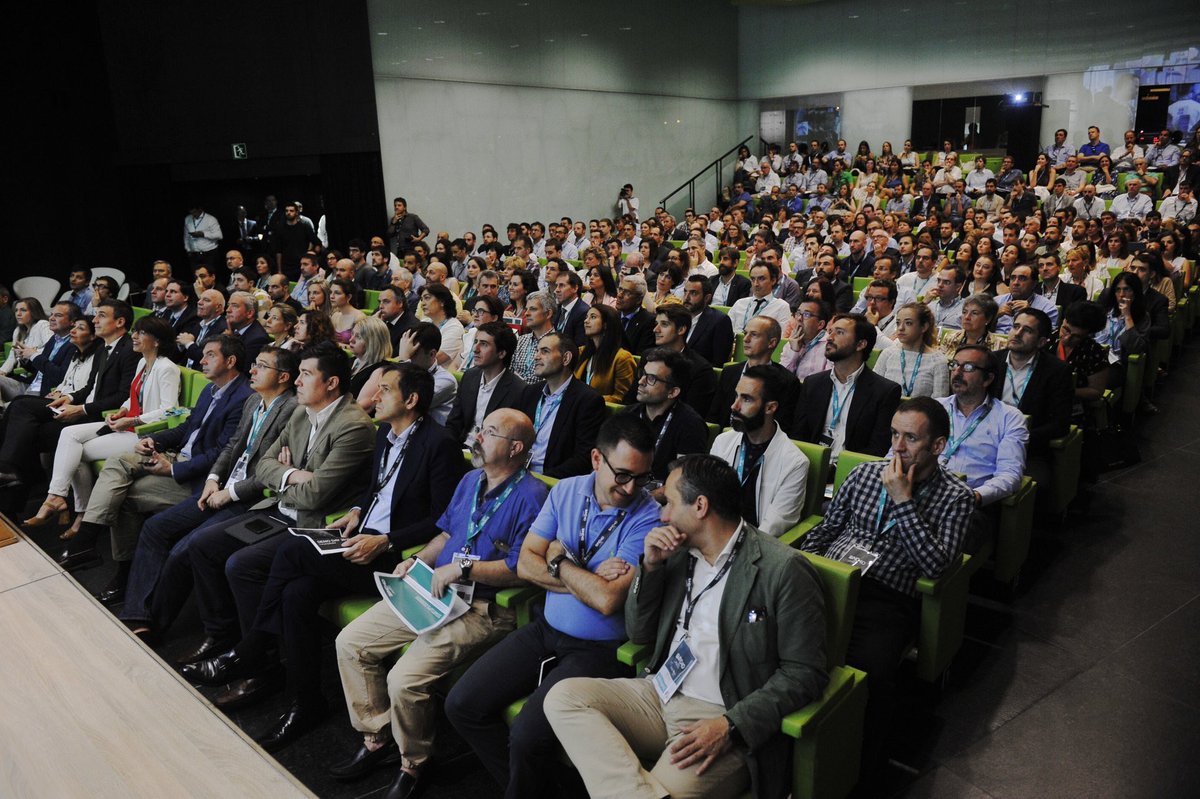 aurzelai's tweet image. Egun polita gaurkoa. Gran jornada la vivida hoy en el #DemoDayBind40
Eskerrikasko a todos los que hacéis posible @bind40 : corporates, startups, mentores, inversores, BICs... y demás agentes del ecosistema.
Prometemos seguir mejorando 💪