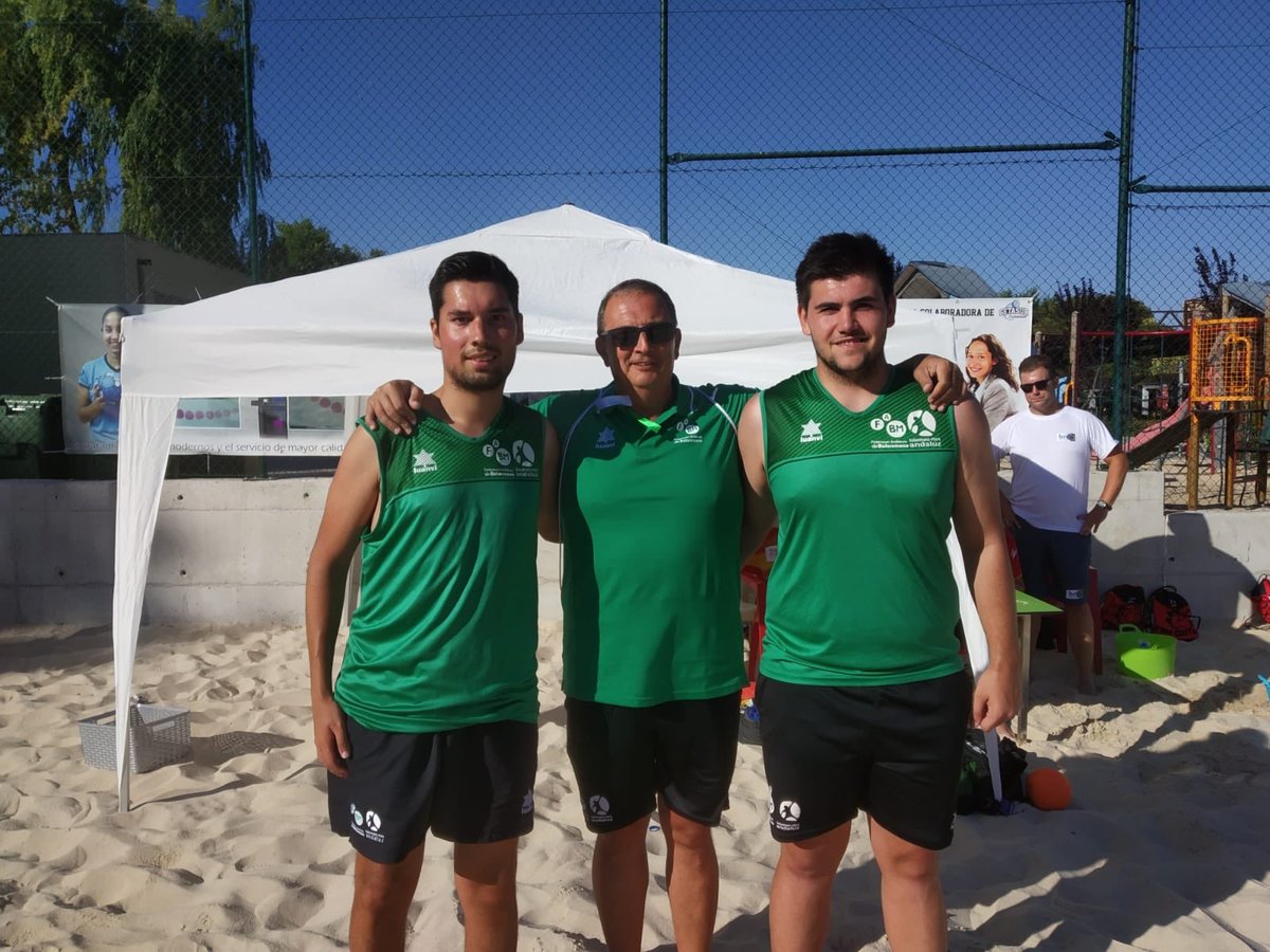 ☑️ Como recompensa a su trabajo y trayectoria arbitral nuestros compañeros cordobeses <a href="/iyorafa/">Rafa Marzo</a> y #Juanmi han sido designados para el Campeonato de España de selecciones territoriales celebrado en Madrid 
Muchos aciertos y a disfrutar de la experiencia 👍🏽
