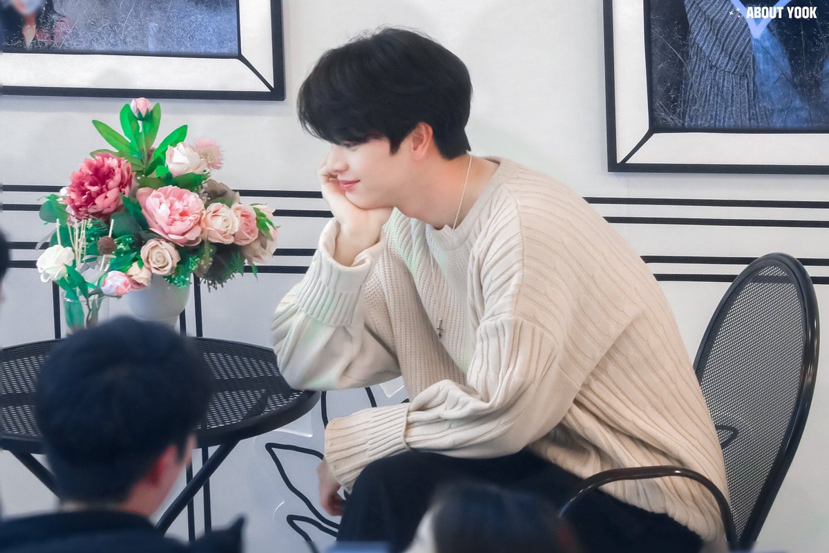 btobear_'s tweet photo. 성장이란 대체 뭘까 성재야 https://t.co/DC4GhMXvkQ