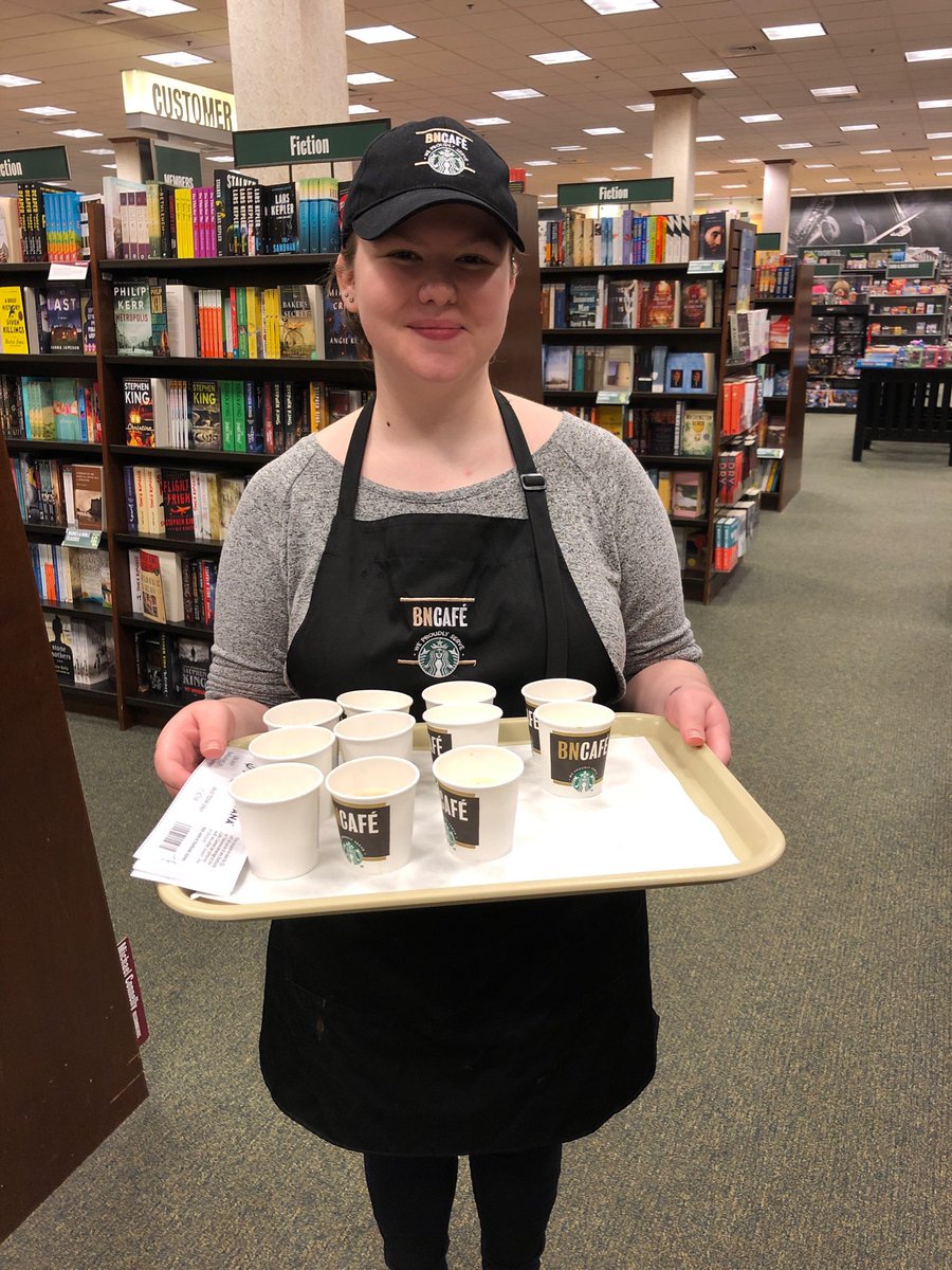 Jessica knows, there’s nothing better on a rainy day than French Vanilla Lattes and books. #rockthesample ⁦<a href="/BNBuzz/">Barnes & Noble</a>⁩ ⁦<a href="/BNmagic/">AREA 220</a>⁩
