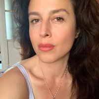 gimmei_nyc's tweet image. I own @browdesign beauty company and sing full time. Maybe it’s my American mentality, but I never take days off! I just took a whole day and listened to music and read articles. Tomorrow will be a work day... but today, I relax. #operababe #bossbabe #jetset #operasinger