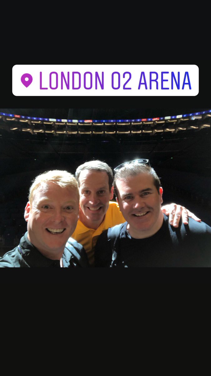 mrgaryhollywood's tweet photo. All set for our opening night here at the @TheO2 @MrsBrownsBoys #DMusical #london #musical #mrsbrownsboys #comedy #openingnight #tour #tour2019 🥳🕺 https://t.co/4jbZKMXlxf