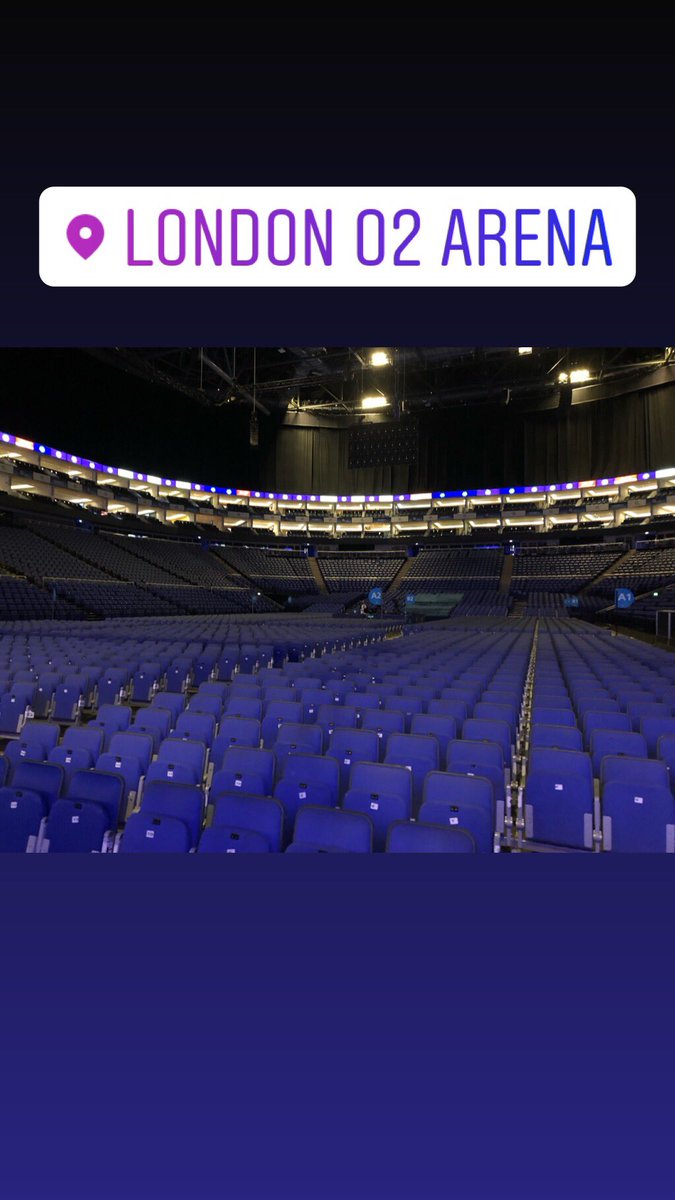 mrgaryhollywood's tweet photo. All set for our opening night here at the @TheO2 @MrsBrownsBoys #DMusical #london #musical #mrsbrownsboys #comedy #openingnight #tour #tour2019 🥳🕺 https://t.co/4jbZKMXlxf