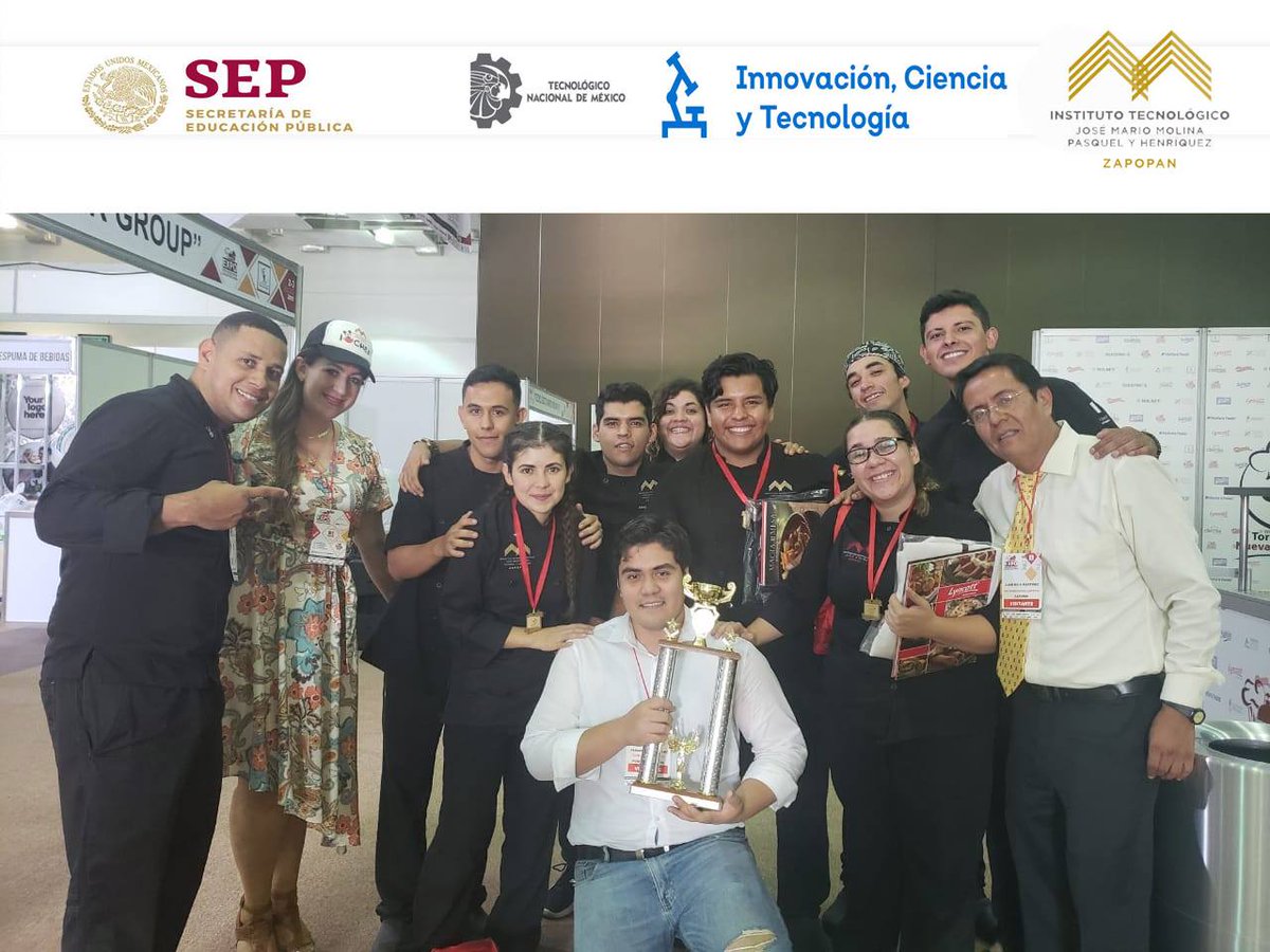 TecMmZapopan's tweet image. El #TecMMZapopan  participo en el torneo de &quot;chefs en acción&quot;, compitiendo contra 8 institutos y ganando el primer lugar del torneo en Puerto Vallarta Jalisco, presentaron como plato fuerte, &quot;EL ORIGEN&quot;. ¡Felicidades!
#orgullotecmm #SomosLobos #Jalisco #Gastronomía #zapopan