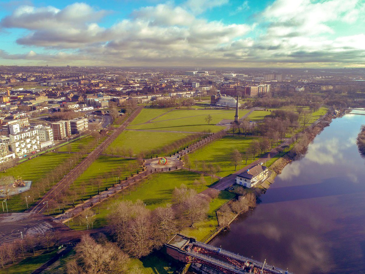 EyeintheskyGla's tweet photo. Glasgow Green turned #Orange for Battle of the Boyne Parade #ICYMI #Glasgow @Westbeer #ScotlandIsNow @OrangeOrder @GlasgowCC @OrangeHeritage @CoDownOutlook @News_Letter #orangeorder #orangeparade #orangelodge #MUSICDAY #flute #drummers #orangesaturday #walk #orangewalk https://t.co/DjeUQ9tqTd