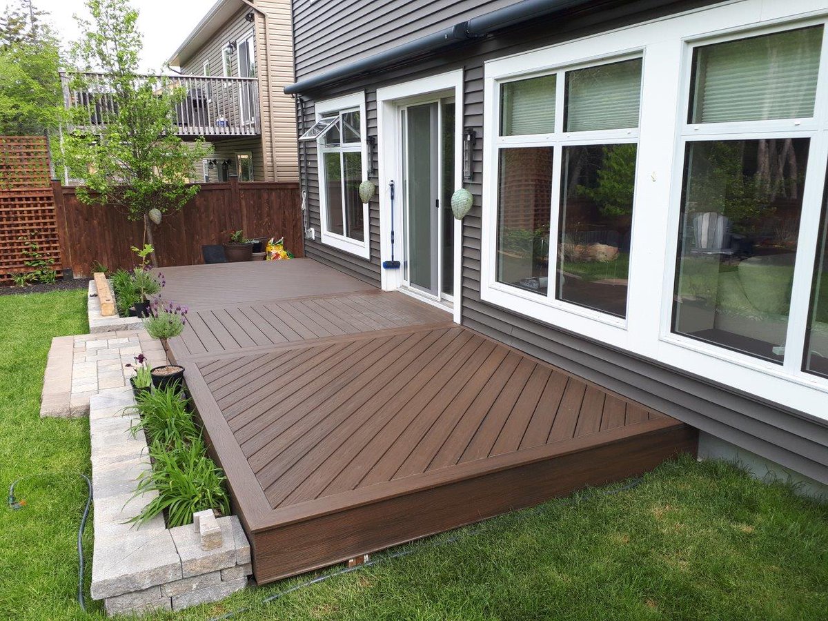 AllCraft Halifax (@all_craft) on Twitter photo #Contrast is key!
Unique #deck #design #built using <a href="/Trex_Company/">Trex Company</a> Transcend Spiced Rum composite deck material. #Contrast is key!
Unique #deck #design #built using <a href="/Trex_Company/">Trex Company</a> Transcend Spiced Rum composite deck material.