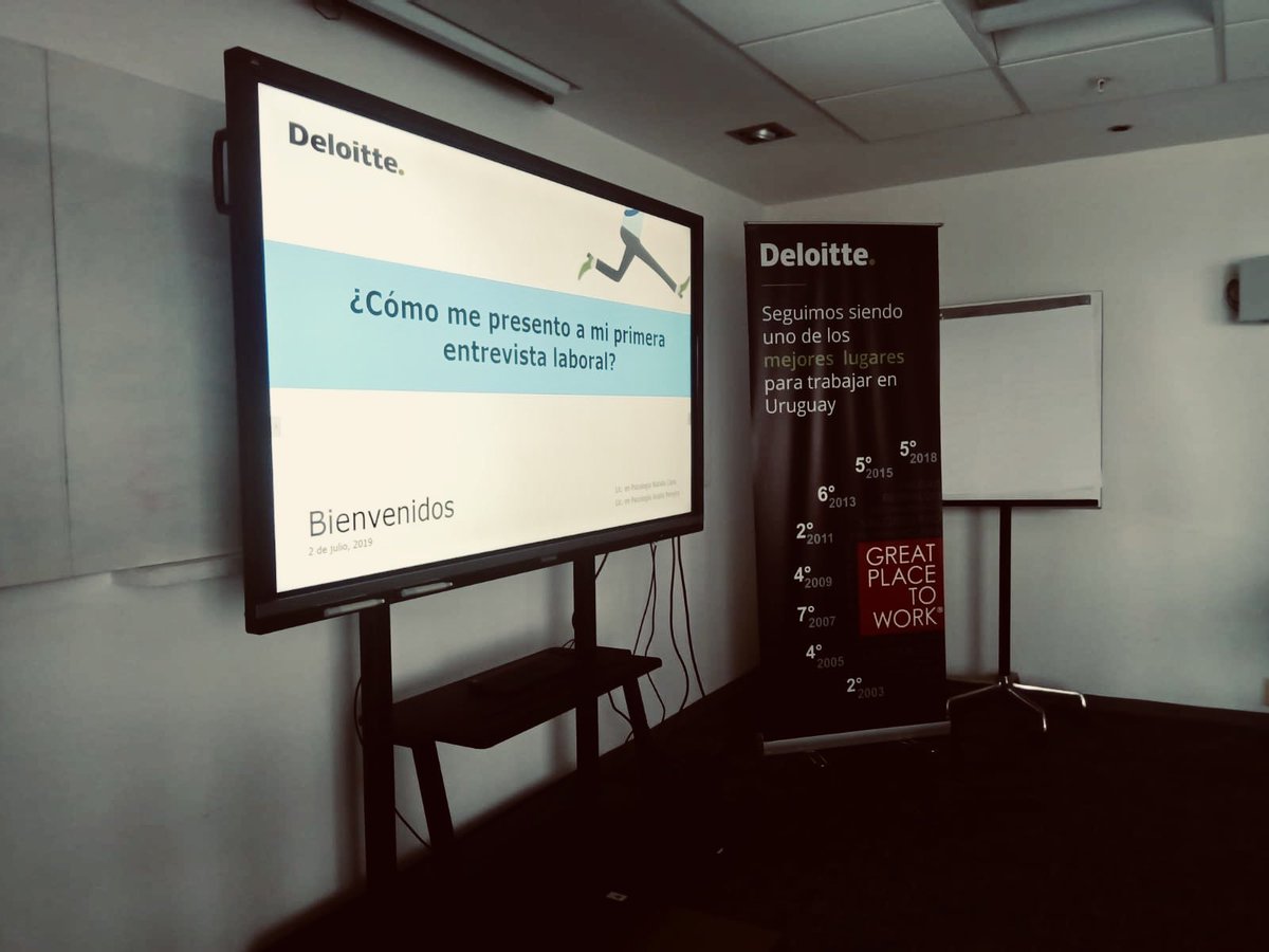 animadual's tweet photo. Los alumnos de 5to asistieron a talleres con Deloitte para preparar el ingreso a las #PracticasFormativas. Trabajaron sobre las buenas prácticas para el armado de sus hojas de vida y llevaron adelante instancias de entrevistas, realizando simulacros. ¡Gracias @DeloitteUruguay! https://t.co/msObF6Xhx4
