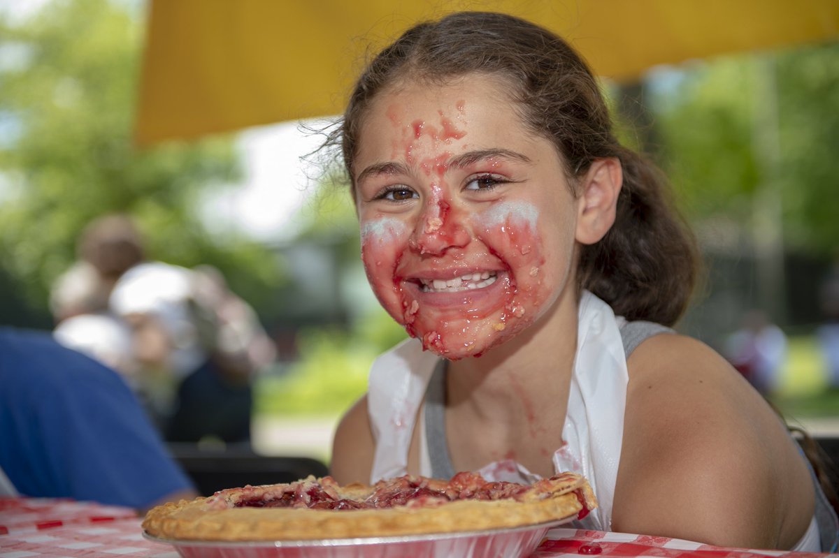 RaviniaFestival's tweet photo. Ravinia was proud to be lead sponsor of @CityHPIL yearlong sesquicentennial celebration. Happy 150, Highland Park. You don’t look a day older than Glencoe. #HP150 https://t.co/qLLopEmUys